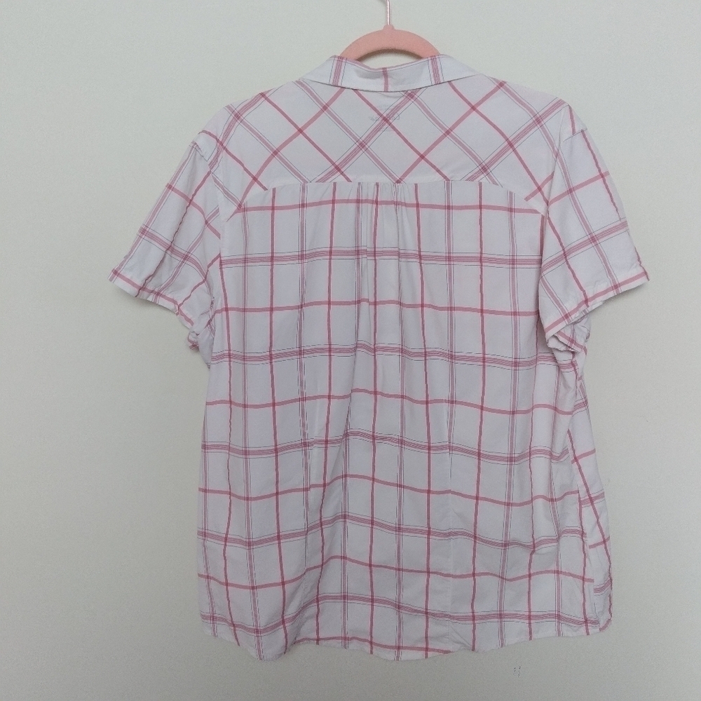 Cabela's Short Sleeve Red and White Plaid Button Down Shirt Size XL - Picture 2 of 9